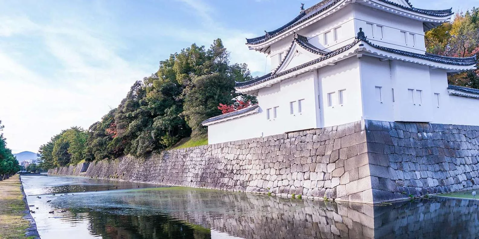Ninomaru Palace exterior on Nijo Castle world heritage tour